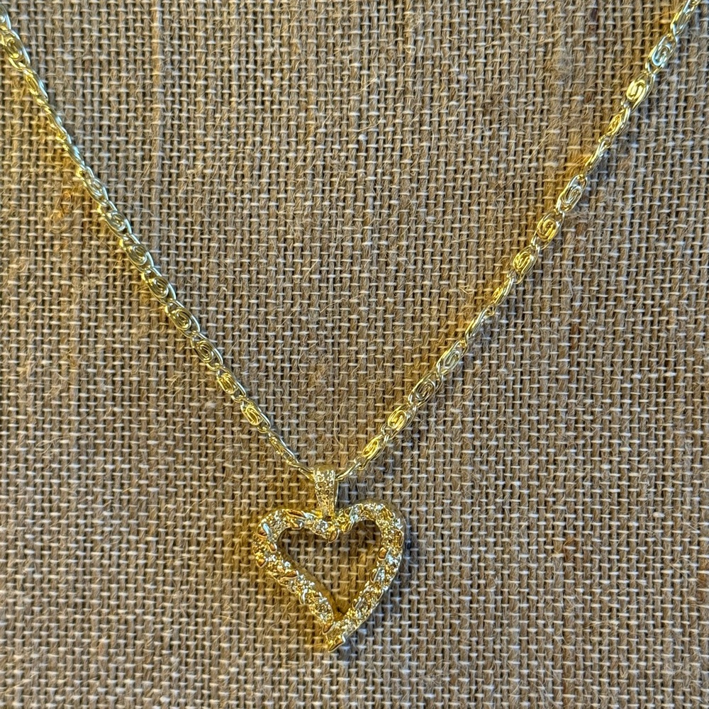 Hawn heirloom cut Hamilton Gold Heart Pendant Necklace